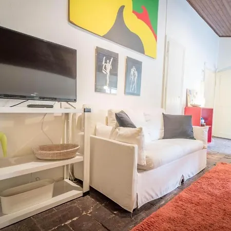 Apartament La Mansarda Di Via Cattaneo Werona